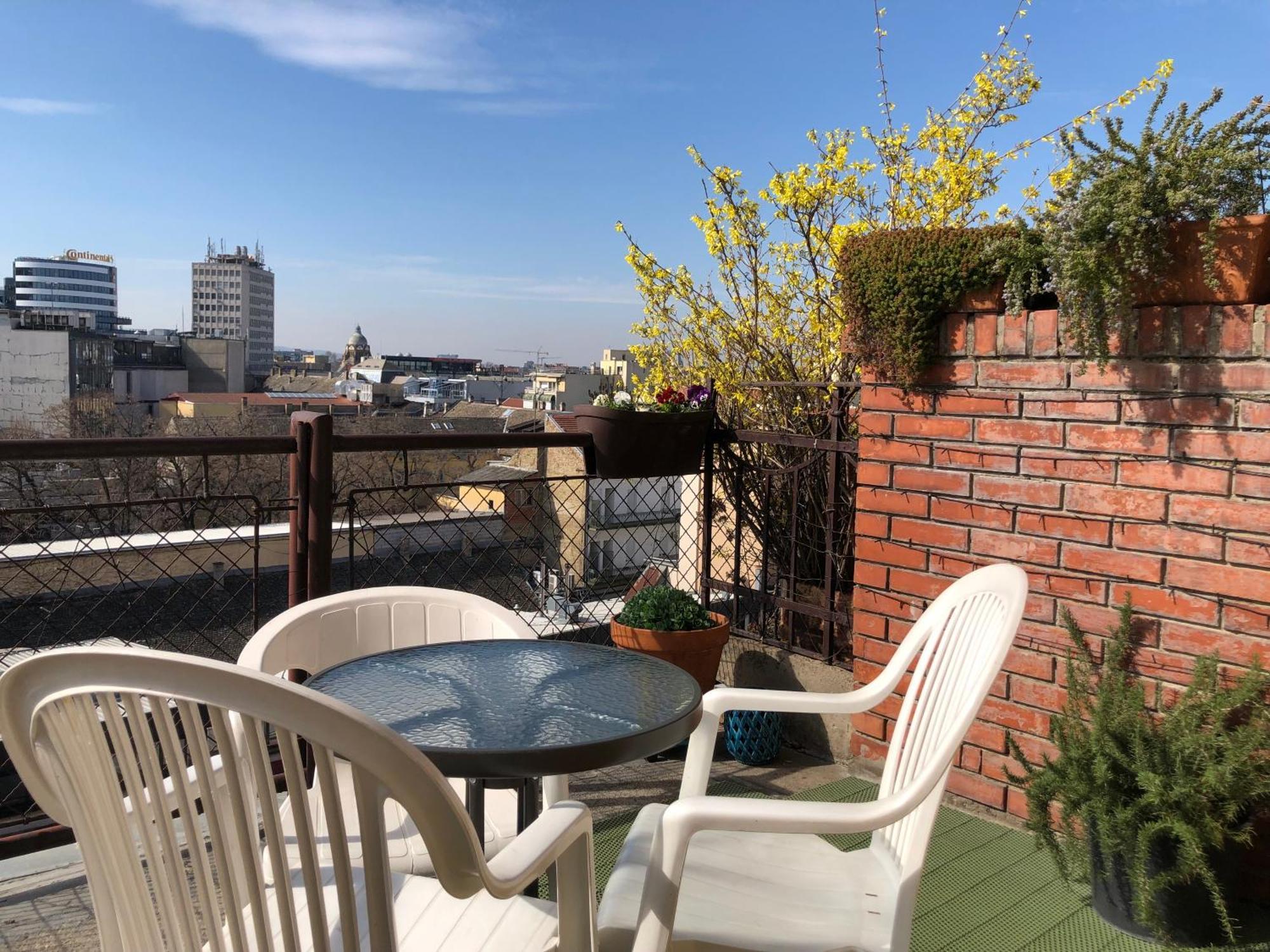 Penthouse Modena Apartment Novi Sad Exterior photo